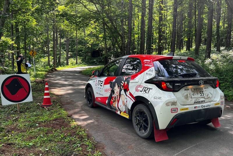 平日会社員、週末レースクイーンの赤城ありさがラリージャパンを目指して始動！