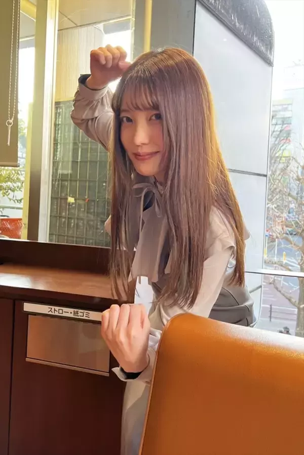 「平日会社員、週末レースクイーンの赤城ありさがラリージャパンを目指して始動！」の画像