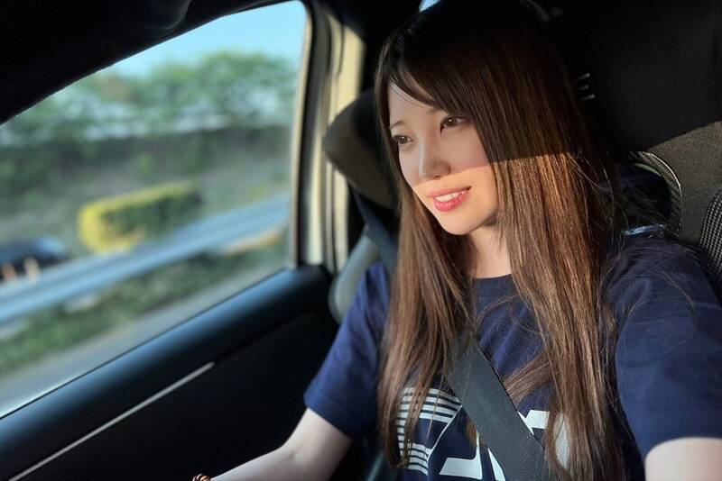 平日会社員、週末レースクイーンの赤城ありさがラリージャパンを目指して始動！