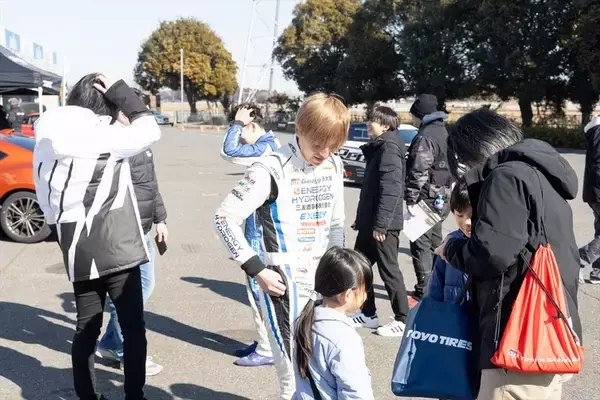 「「ゲームばっかりやって！」と怒られた僕たちへ。グランツーリスモ王者が作った“リアルへの道”」の画像