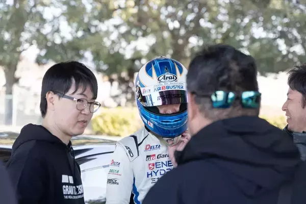 「「ゲームばっかりやって！」と怒られた僕たちへ。グランツーリスモ王者が作った“リアルへの道”」の画像