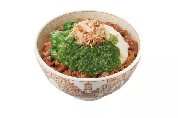 「ねばとろ好き集合！すき家「めかぶオクラ牛丼」今年も登場」の画像