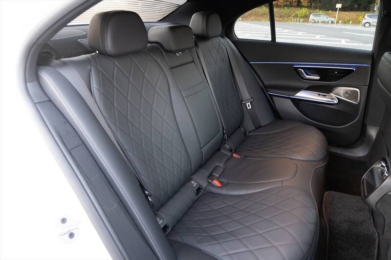 1000km走破で実証！ メルセデス「E220d」のディーゼルは“圧倒的な疲労感のなさ”と“超低燃費”だった