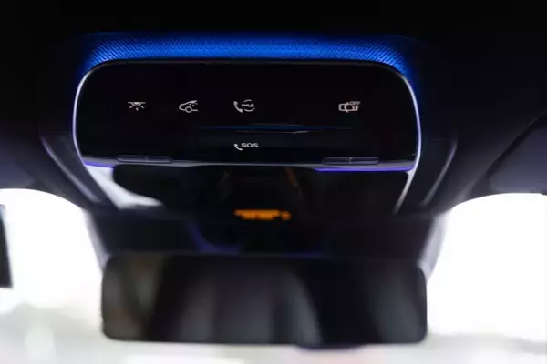 「1000km走破で実証！ メルセデス「E220d」のディーゼルは“圧倒的な疲労感のなさ”と“超低燃費”だった」の画像