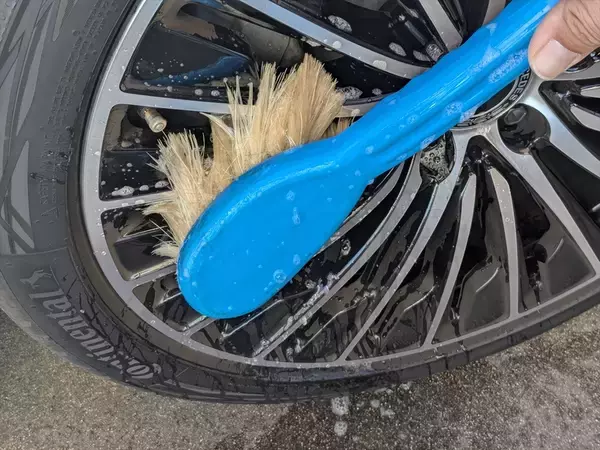 「1000km走破で実証！ メルセデス「E220d」のディーゼルは“圧倒的な疲労感のなさ”と“超低燃費”だった」の画像