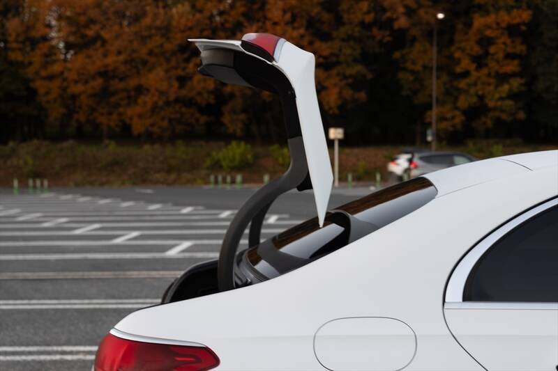 1000km走破で実証！ メルセデス「E220d」のディーゼルは“圧倒的な疲労感のなさ”と“超低燃費”だった