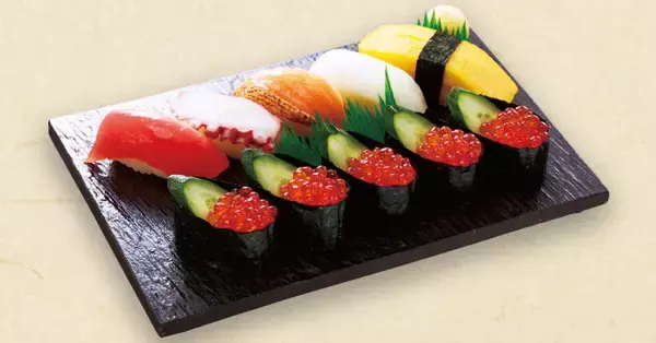 「10貫699円で好きなネタたっぷり！ 平日限定の寿司フェア」の画像