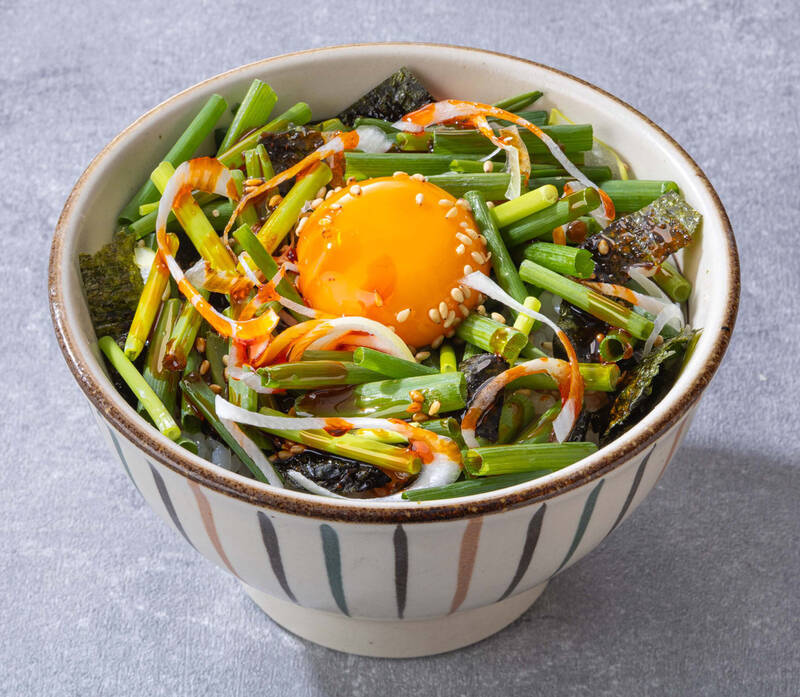 「豆乳タッカンマリ」「サムギョプサル」も！韓国を“定食で”楽しめるってイイ【大戸屋】