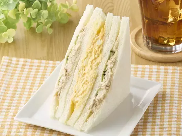 「【本日から】麺20％増「大盛焼そば」が値段そのまま！具40％増のサンドも」の画像