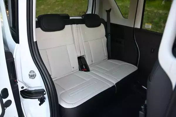「航続320kmでフル装備！ BYDの軽EV「RACCO」は日本の軽自動車の“聖域”をどう切り崩すか」の画像