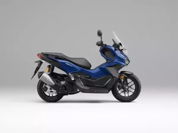 Honda「ADV160」進化！ スマホ連携対応＆TFT化、冒険スクーターがさらに今どき仕様に