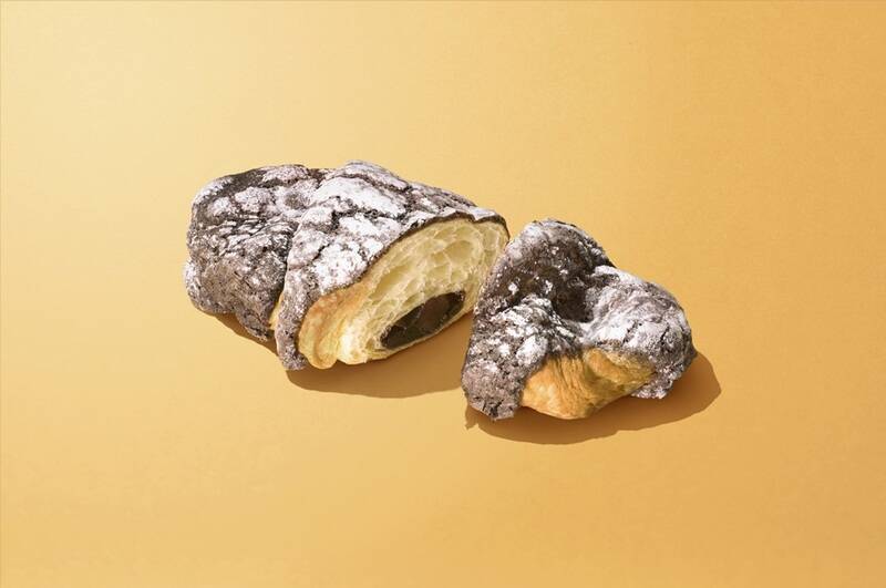 ファミマが「チョコだらけ」に！ケーキ、アイス、ドーナツなど11種が一斉に登場