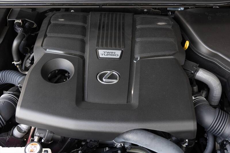 【ランクル250と何が違う？】約500万円高いレクサス「GX550」に乗ってわかった“価格差の正体”