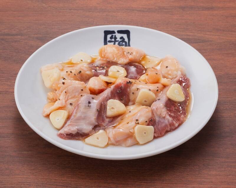 約2000円で焼肉＋2時間飲み放題！牛角の「酒場セット」がコスパやばげ