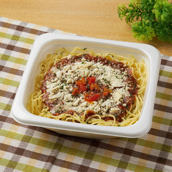 ファミマ×鎌倉パスタ再び！「明太カルボナーラ」「チーズボロネーゼ」発売