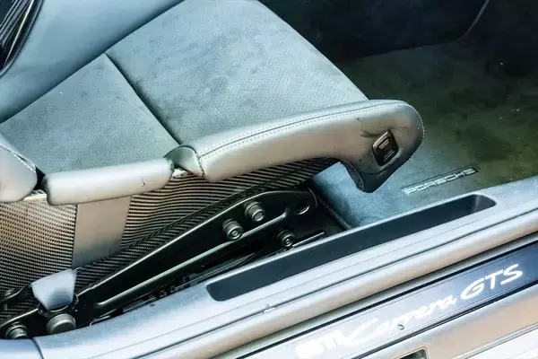 「ポルシェ「911 GTS」のハイブリッドに911のSDGsを見た！」の画像