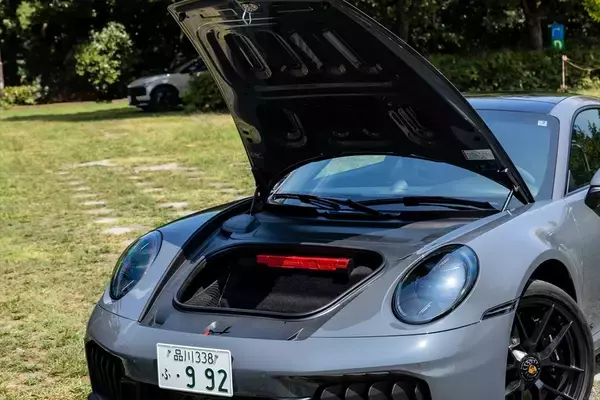 「ポルシェ「911 GTS」のハイブリッドに911のSDGsを見た！」の画像