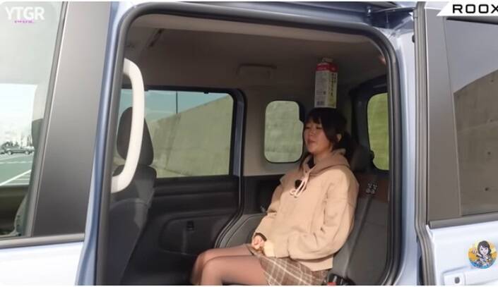 「え、これ軽自動車？」運転席をフラットにして車中泊できる日産の軽自動車「ルークス」の本気がヤバい