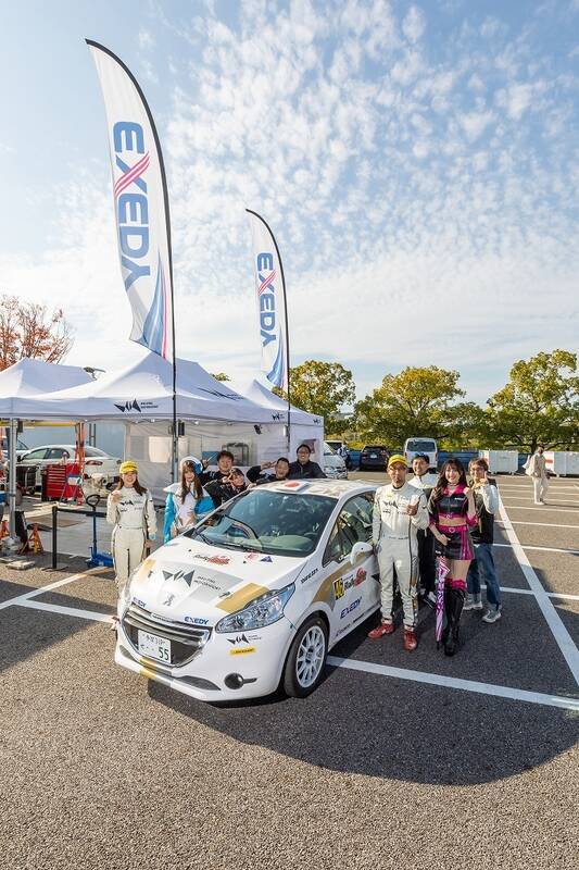 現役RQの荏崎ろあ、WRC・ラリージャパンで世界戦のメカニックデビュー！