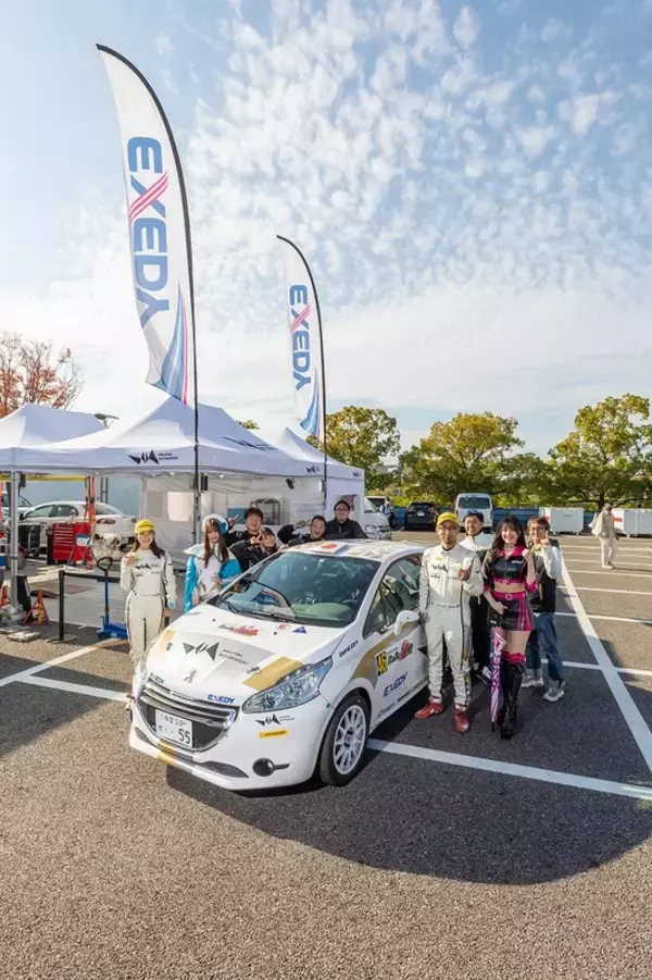 「現役RQの荏崎ろあ、WRC・ラリージャパンで世界戦のメカニックデビュー！」の画像