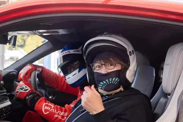 「1000馬力ドリフトに子どもEVカートまで！ BIGLOBEの走行会が楽しすぎた件」の画像