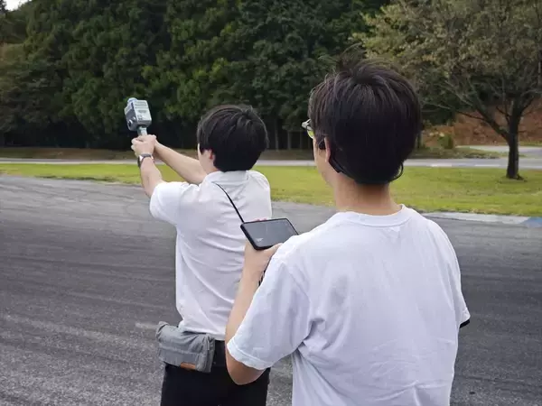 「1000馬力ドリフトに子どもEVカートまで！ BIGLOBEの走行会が楽しすぎた件」の画像