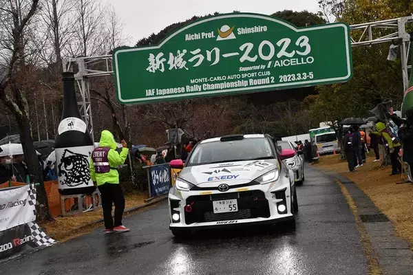 「現役RQの荏崎ろあ、新城ラリーのメカニックを経験し改めてモータースポーツの楽しさを知る」の画像