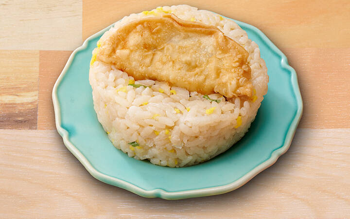 ローソンストア100、揚餃子・焼売を堪能できる「大阪王将 中華弁当」などを販売