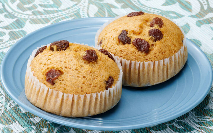 ローソンストア100、揚餃子・焼売を堪能できる「大阪王将 中華弁当」などを販売