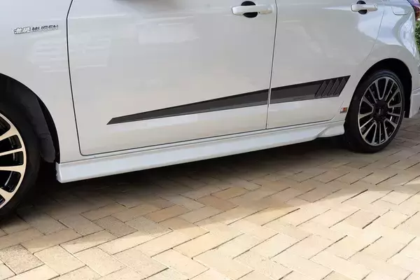 「Honda「FIT RS」に“力強さ”を加える無限のアクセサリーをチェック！」の画像