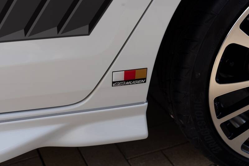 Honda「FIT RS」に“力強さ”を加える無限のアクセサリーをチェック！