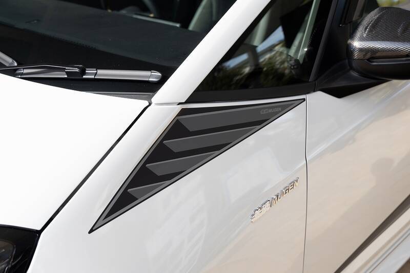 Honda「FIT RS」に“力強さ”を加える無限のアクセサリーをチェック！