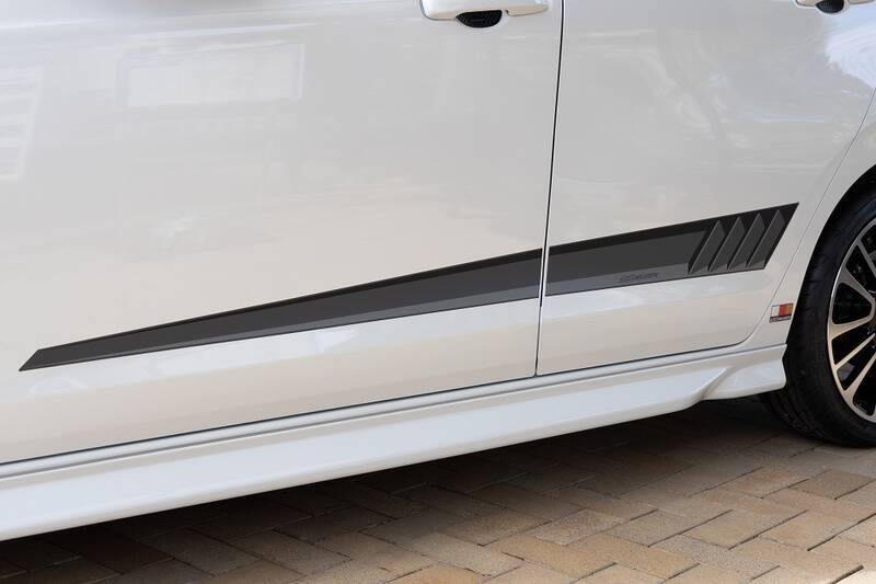 Honda「FIT RS」に“力強さ”を加える無限のアクセサリーをチェック！