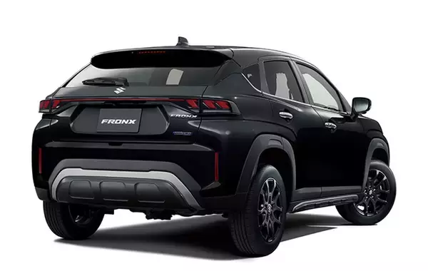 「スズキ「フロンクス」に“夜映え”新提案、純正アクセサリーキット「ナイトメタル」発売」の画像