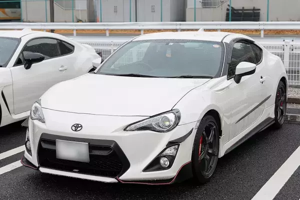 「織戸学選手も参加！ スープラと86をテーマに100台以上が早朝の東雲に集合！」の画像