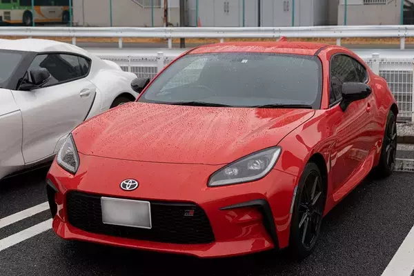 「織戸学選手も参加！ スープラと86をテーマに100台以上が早朝の東雲に集合！」の画像