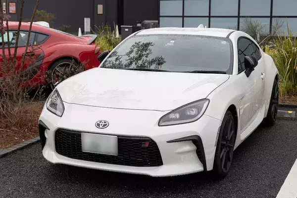 「織戸学選手も参加！ スープラと86をテーマに100台以上が早朝の東雲に集合！」の画像