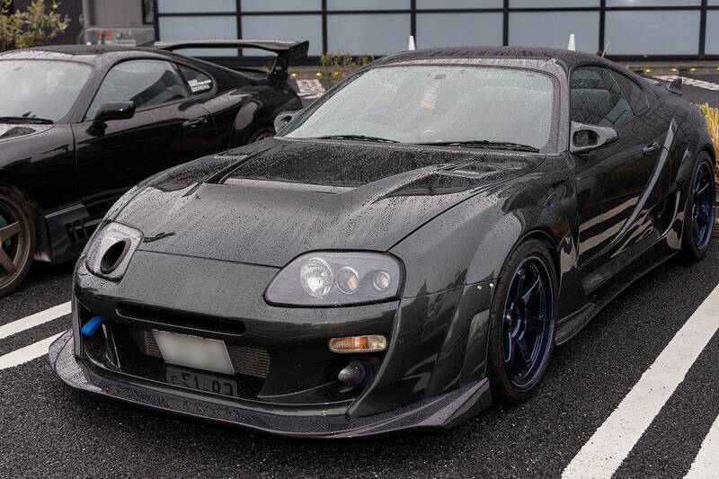 織戸学選手も参加！ スープラと86をテーマに100台以上が早朝の東雲に集合！