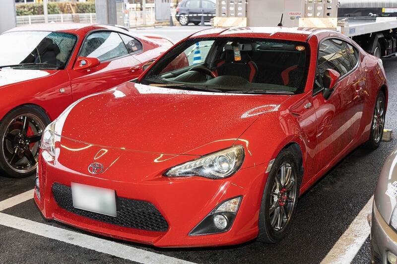 織戸学選手も参加！ スープラと86をテーマに100台以上が早朝の東雲に集合！