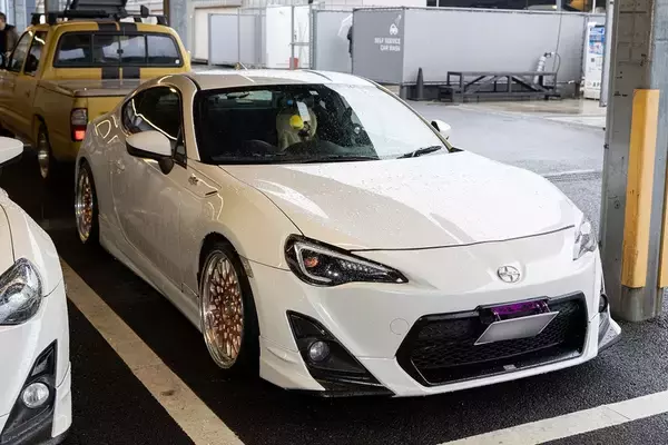 「織戸学選手も参加！ スープラと86をテーマに100台以上が早朝の東雲に集合！」の画像