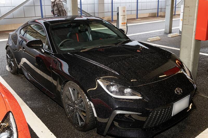 織戸学選手も参加！ スープラと86をテーマに100台以上が早朝の東雲に集合！