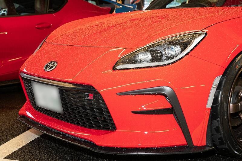 織戸学選手も参加！ スープラと86をテーマに100台以上が早朝の東雲に集合！