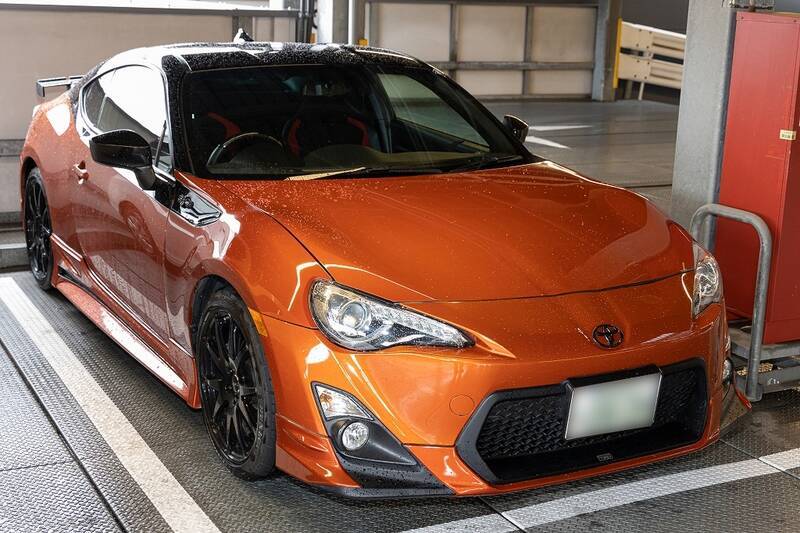 織戸学選手も参加！ スープラと86をテーマに100台以上が早朝の東雲に集合！