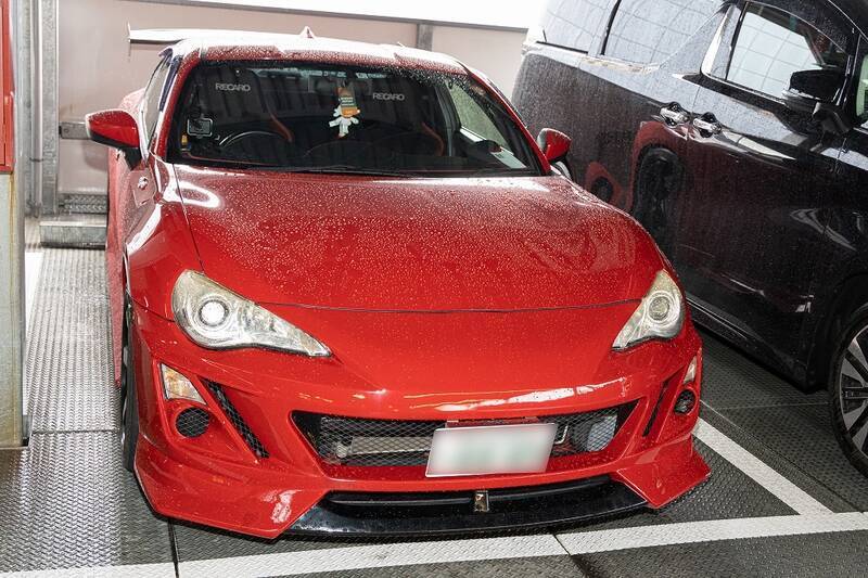 織戸学選手も参加！ スープラと86をテーマに100台以上が早朝の東雲に集合！