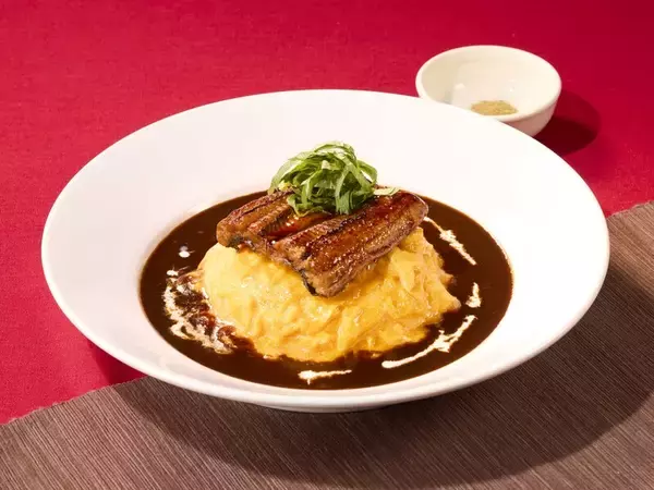 「うなぎ一匹ドーン！ココスの「うなぎフェア」がまもなくスタート」の画像