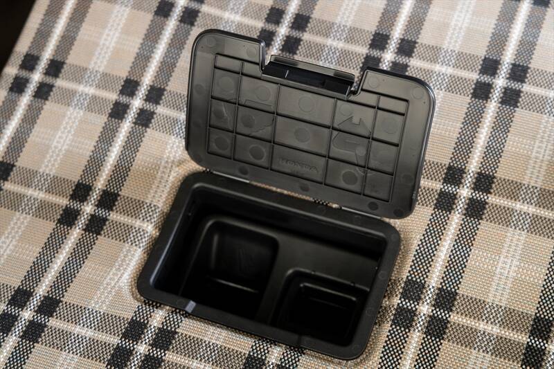 これがN-BOXの本命!?　Honda「N-BOX JOY」は遊びをテーマにアウトドア風味を詰め込んだ