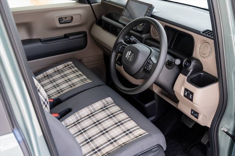 これがN-BOXの本命!?　Honda「N-BOX JOY」は遊びをテーマにアウトドア風味を詰め込んだ