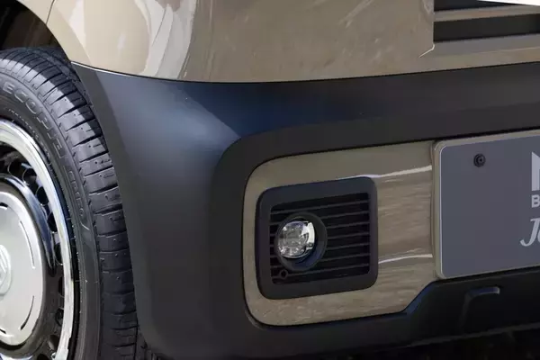 「これがN-BOXの本命!?　Honda「N-BOX JOY」は遊びをテーマにアウトドア風味を詰め込んだ」の画像