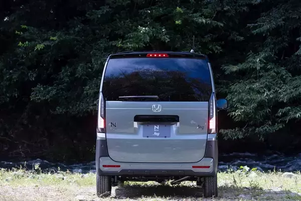 「これがN-BOXの本命!?　Honda「N-BOX JOY」は遊びをテーマにアウトドア風味を詰め込んだ」の画像
