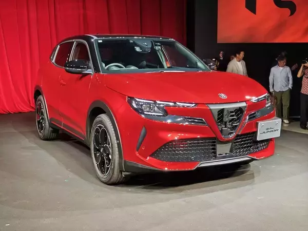 「アルファ ロメオが日本に適したコンパクトオシャレなSUV「ジュニア」を発売」の画像